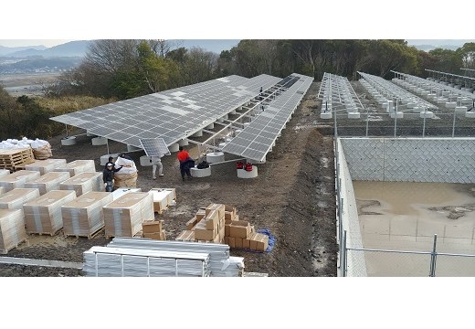 systèmes de montage au sol de panneaux solaires japon 2.3MW
